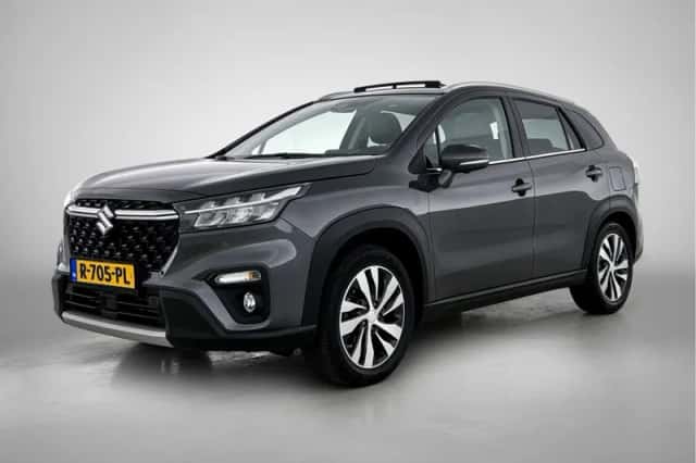 Suzuki S-Cross (2022) thumbnail 1