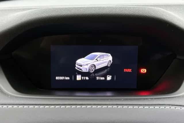Škoda Enyaq_iV (2022) thumbnail 3