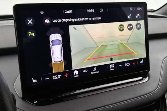 Škoda Enyaq_iV (2022) thumbnail 6