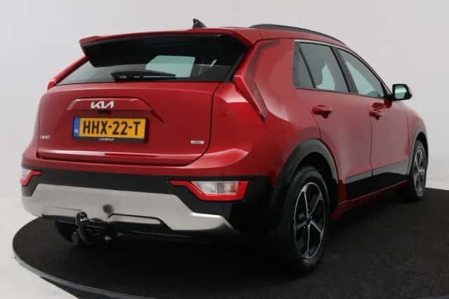 Kia Niro (2025) thumbnail 2