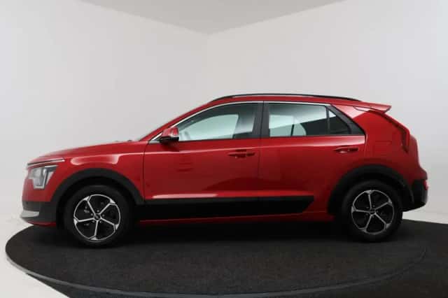 Kia Niro (2025) thumbnail 3