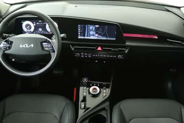 Kia Niro (2025) thumbnail 4