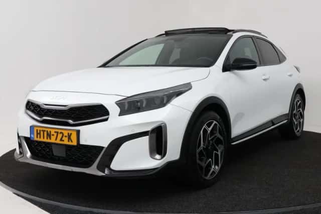 Kia XCeed (2025) thumbnail 1