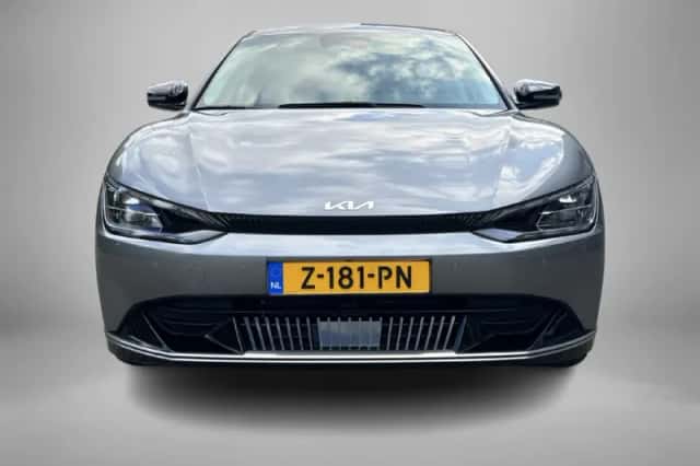 Kia EV6 (2024) thumbnail 5