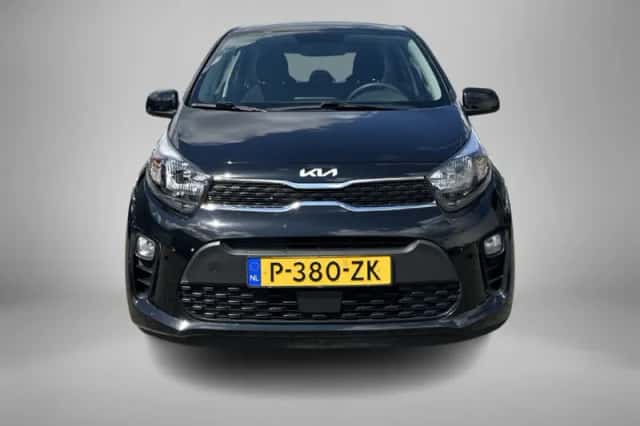 Kia Picanto (2022) thumbnail 5