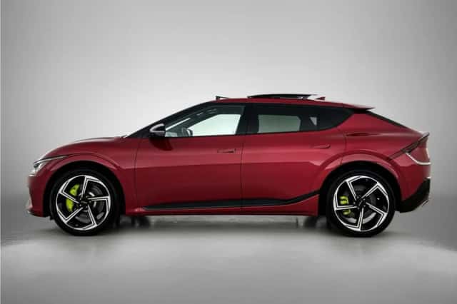 Kia EV6 (2024) thumbnail 3