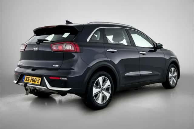 Kia Niro (2019) thumbnail 2