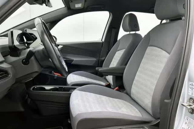Volkswagen ID.3 (2023) thumbnail 4