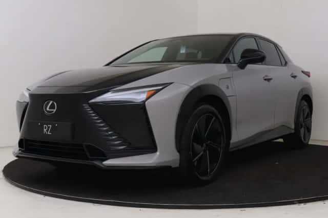 Lexus RZ (2026) thumbnail 1