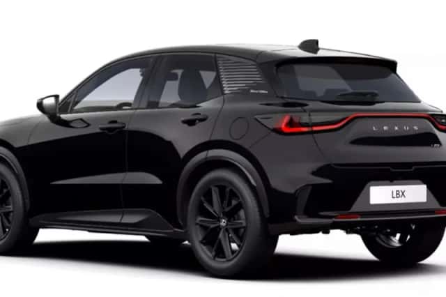 Lexus LBX (2026) thumbnail 4