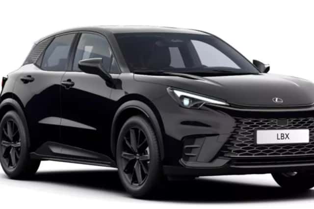 Lexus LBX (2026) thumbnail 3