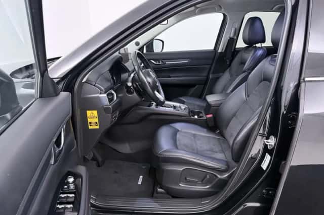 Mazda CX-5 (2021) thumbnail 4