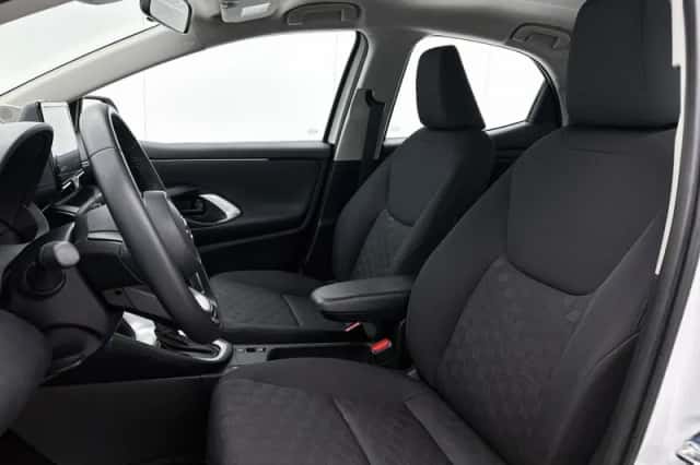Mazda 2_Hybrid (2025) thumbnail 4
