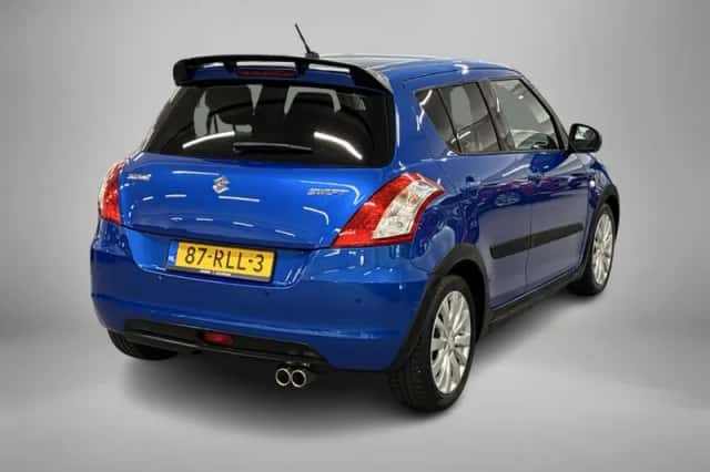 Suzuki Swift (2011) thumbnail 1
