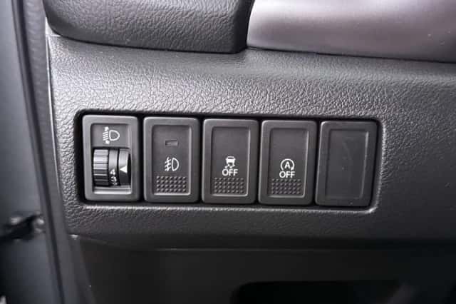 Suzuki Vitara (2020) thumbnail 5