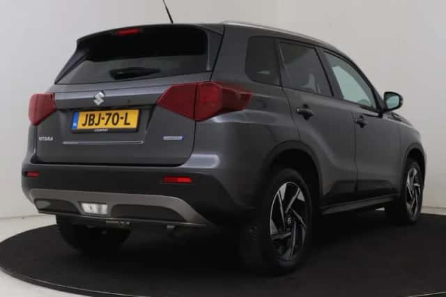 Suzuki Vitara (2025) thumbnail 2