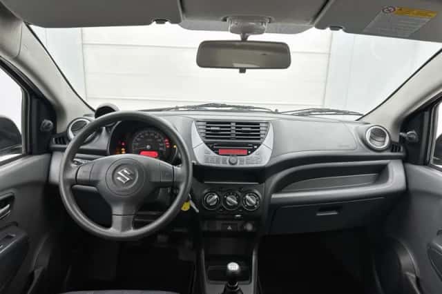 Suzuki Alto (2012) thumbnail 4