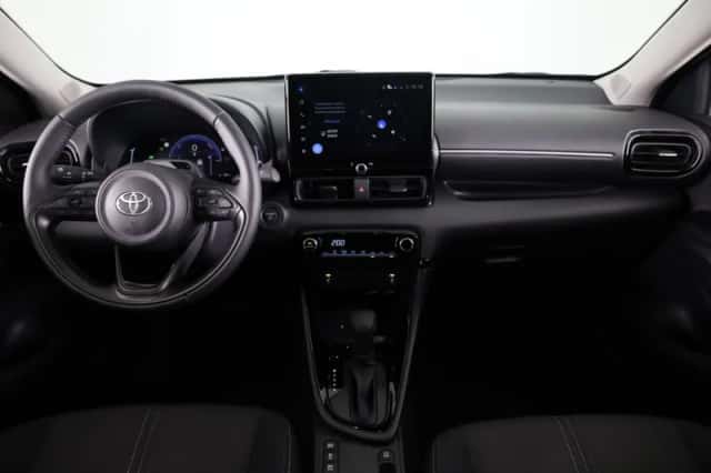 Toyota Yaris (2026) thumbnail 4