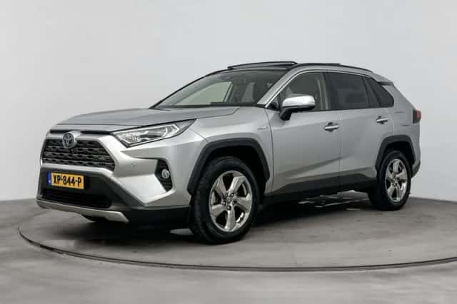 Toyota RAV4 (2019) thumbnail 1