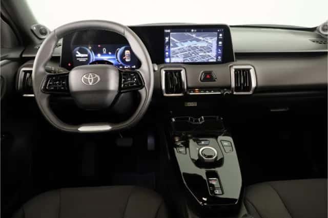 Toyota Urban_Cruiser (2026) thumbnail 4