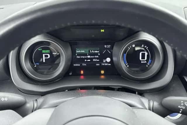 Toyota Yaris Cross (2023) thumbnail 5