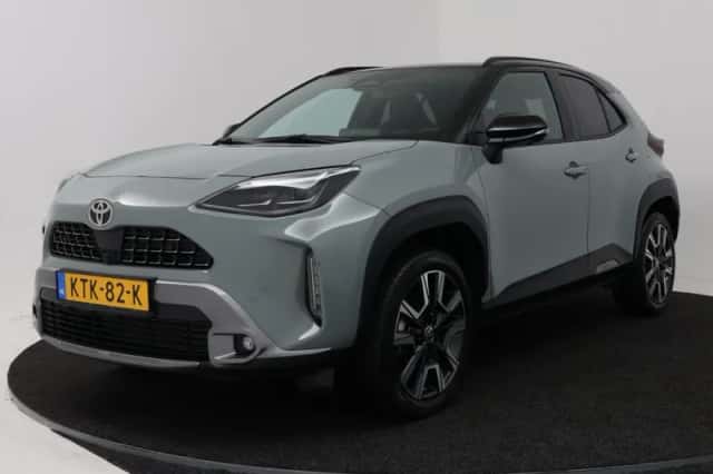 Toyota Yaris Cross (2024) thumbnail 1