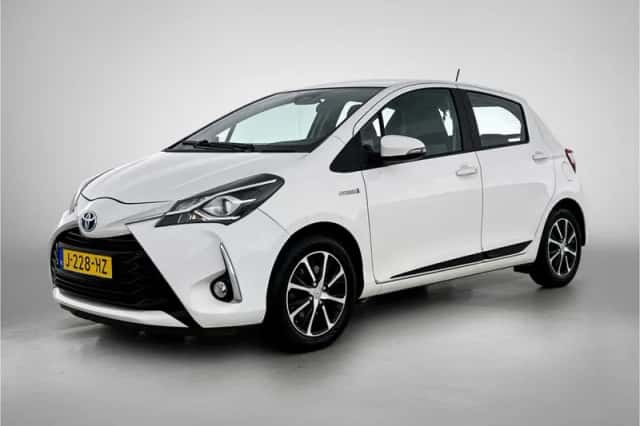Toyota Yaris (2018) thumbnail 1