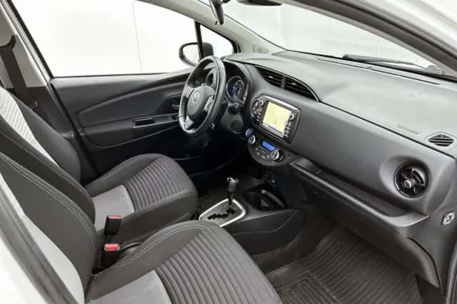 Toyota Yaris (2018) thumbnail 6