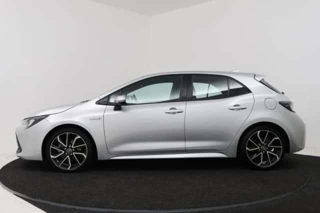 Toyota Corolla (2019) thumbnail 3