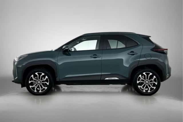 Toyota Yaris Cross (2025) thumbnail 3