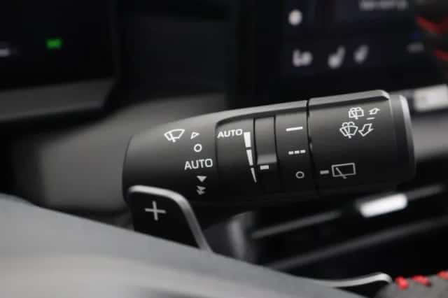 Toyota RAV4 (2026) thumbnail 6