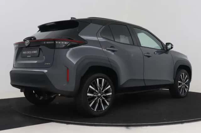 Toyota Yaris Cross (2026) thumbnail 2