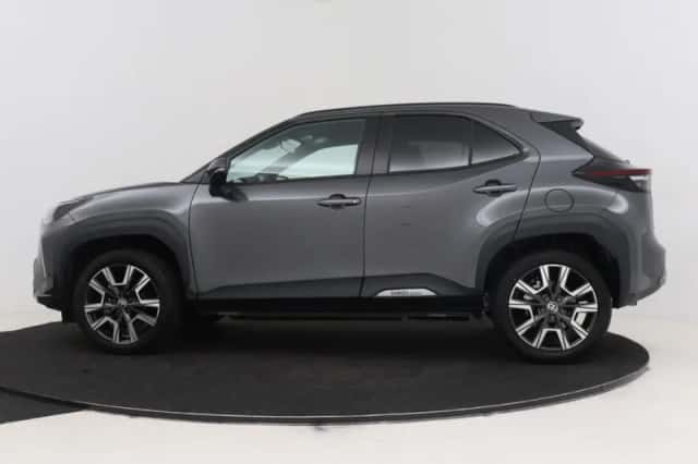Toyota Yaris Cross (2026) thumbnail 1