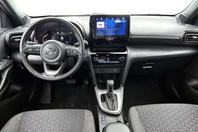 Toyota Yaris Cross (2022) thumbnail 4