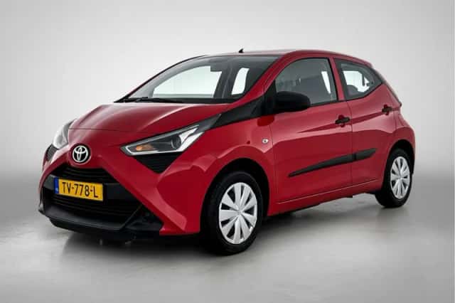 Toyota Aygo (2018) thumbnail 1