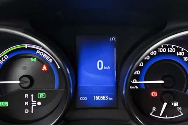 Toyota Auris (2017) thumbnail 5