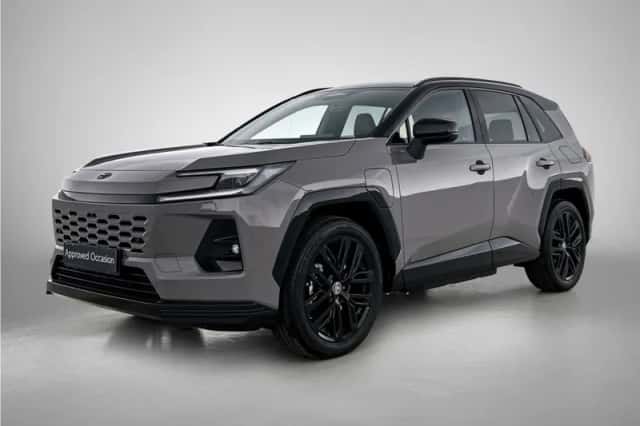 Toyota RAV4 (2026) thumbnail 1