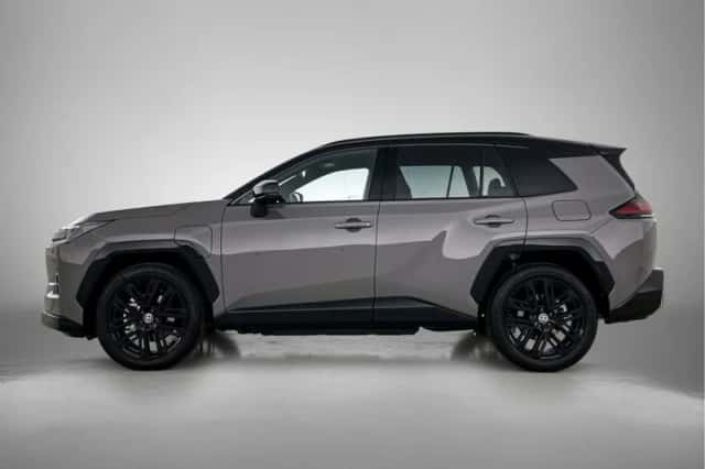 Toyota RAV4 (2026) thumbnail 3