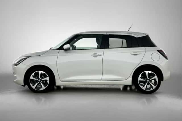 Suzuki Swift (2025) thumbnail 3