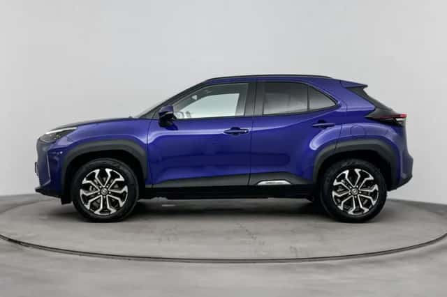 Toyota Yaris Cross (2025) thumbnail 3