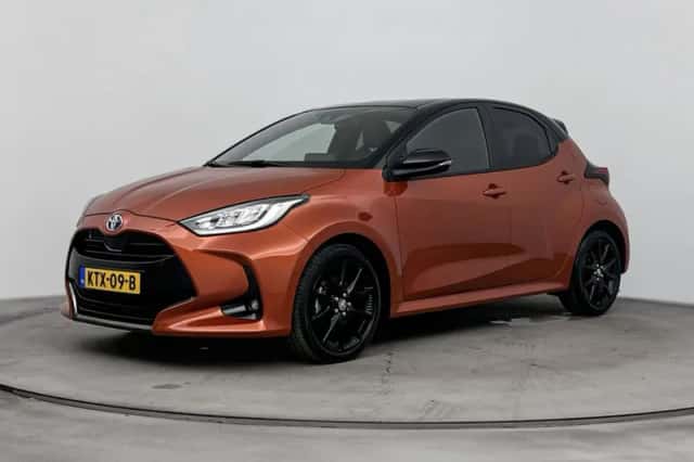 Toyota Yaris (2023) thumbnail 1