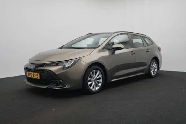 Toyota Corolla_Touring_Sports (2023) thumbnail 1