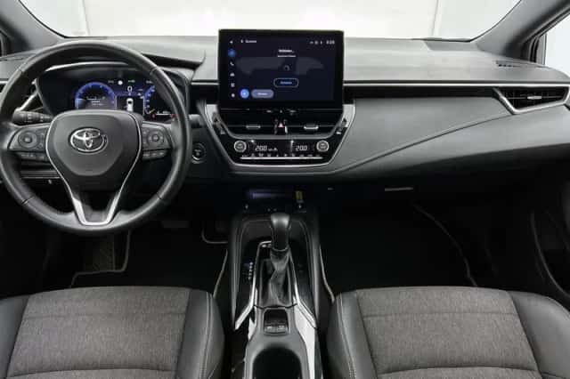 Toyota Corolla (2025) thumbnail 4