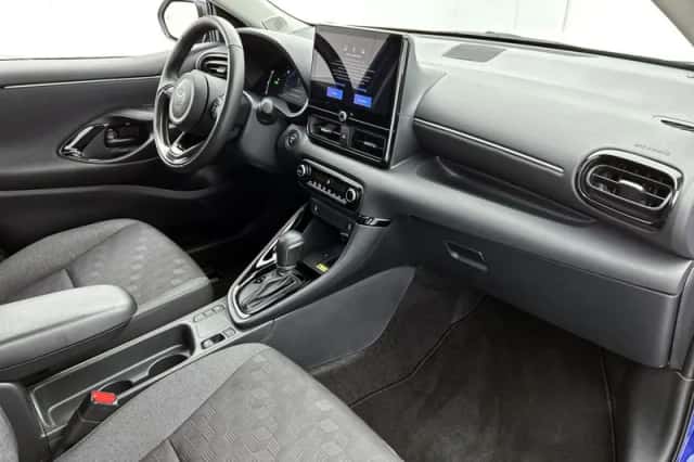Toyota Yaris (2025) thumbnail 6