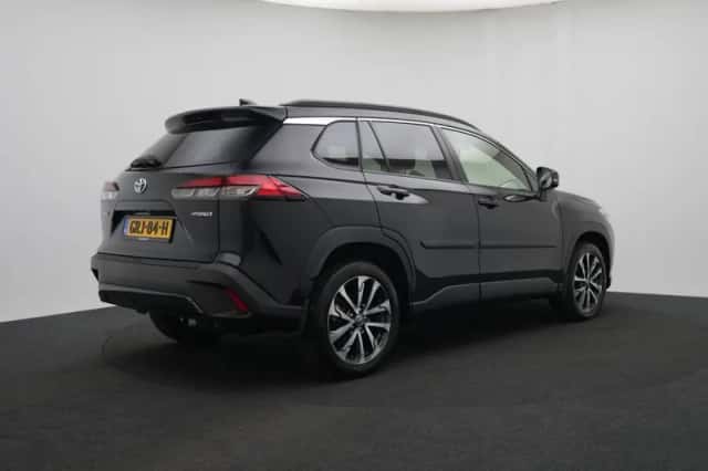 Toyota Corolla Cross (2023) thumbnail 4