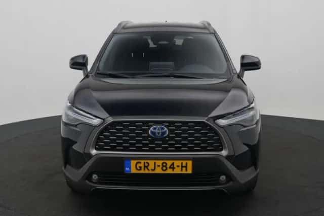 Toyota Corolla Cross (2023) thumbnail 5