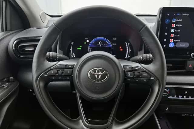 Toyota Yaris (2025) thumbnail 6