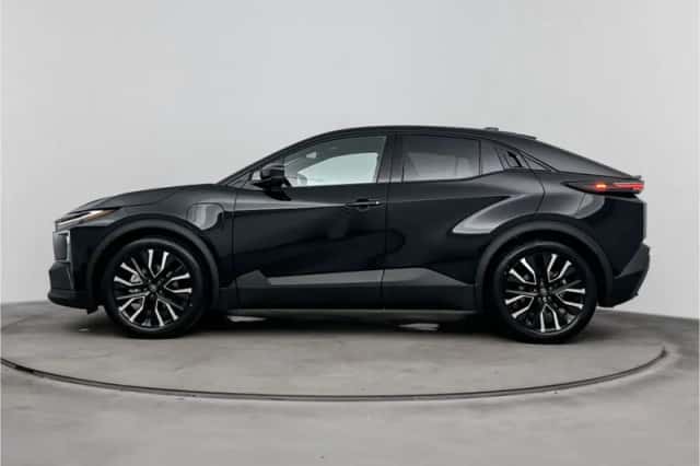 Toyota C-HR+ (2026) thumbnail 2