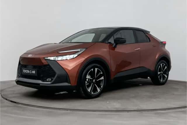Toyota C-HR (2026) thumbnail 1