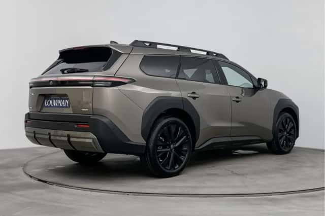 Toyota bZ4X (2026) thumbnail 6